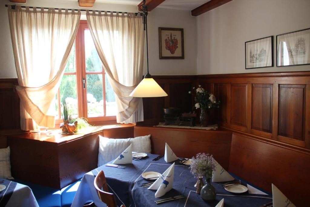 Gasthof Landhotel Hirsch Ostrach Exteriör bild